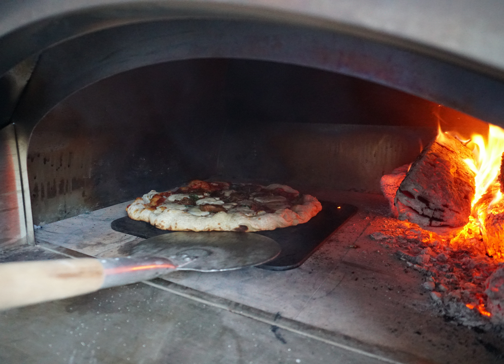 Bella Grande 32 Wood-Fired Pizza Oven